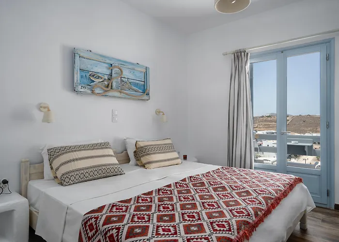 ホテル Iris ナウサ