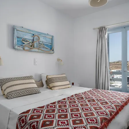 Hotel Iris Naousa (Paros)