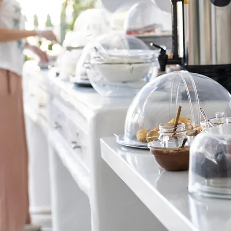 Hotel Iris Naousa (Paros)