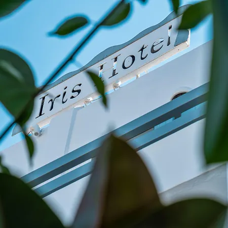 Iris Hotel