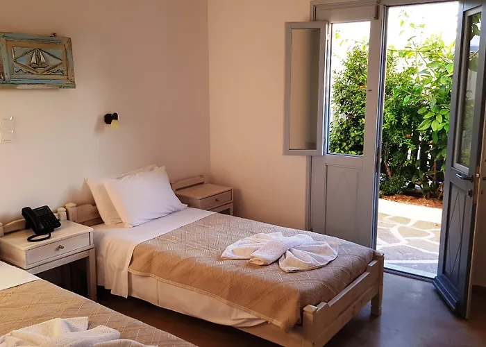 酒店 Iris 纳乌萨